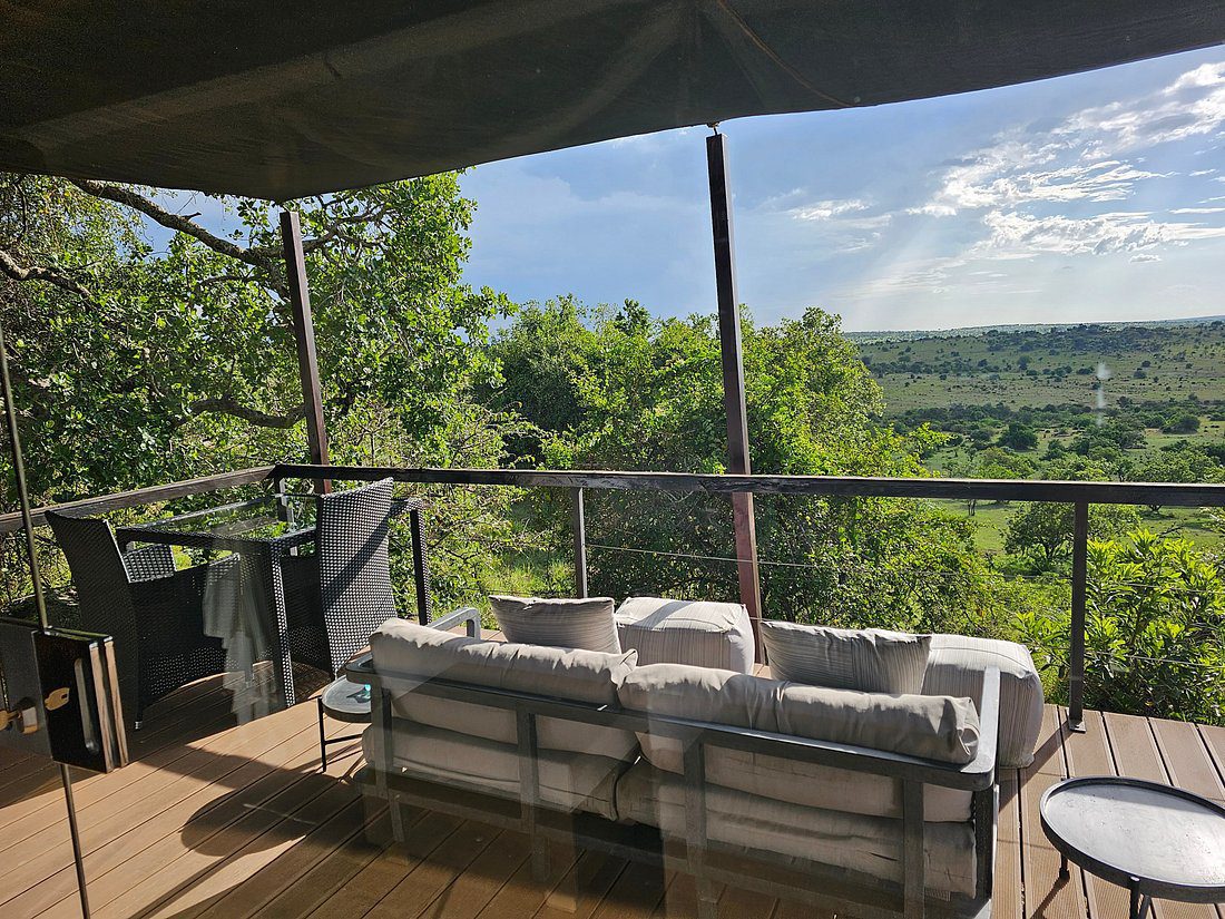 Kuria Hills Lodge 3 caption