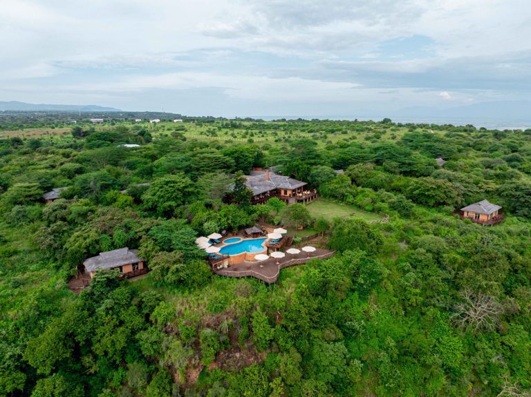 Walking Safaris 20 Escarpment Luxury Lodge